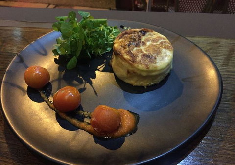 A La Bouffe Bar & Bistro - Accommodation Whitsundays 20