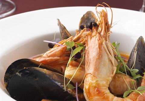 A La Bouffe Bar & Bistro - Accommodation Whitsundays 26