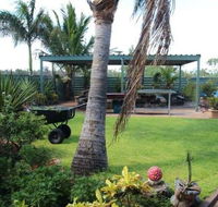 Devils Marbles Hotel - Accommodation Whitsundays