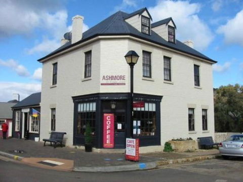 Ashmore On Bridge Street - Accommodation Whitsundays 0