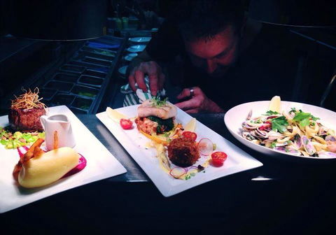 Lime Tree Bar & Restaurant - Accommodation Whitsundays 18