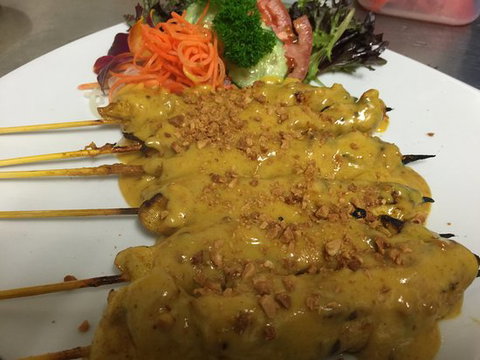 Saigon Palace - Accommodation Whitsundays 0