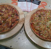 Village Pizza Kitchen - Accommodation Whitsundays