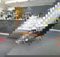 Luxor Palace - Accommodation Whitsundays