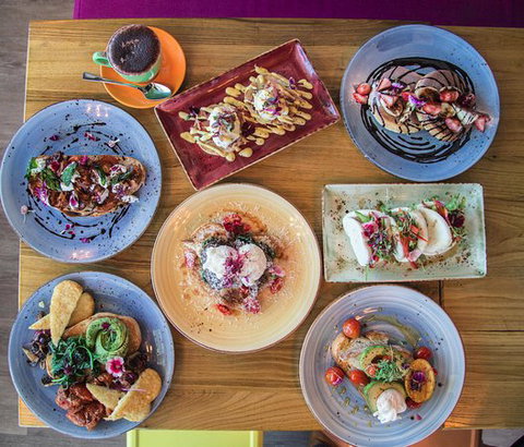 Fiorita Deli - Accommodation Whitsundays 0