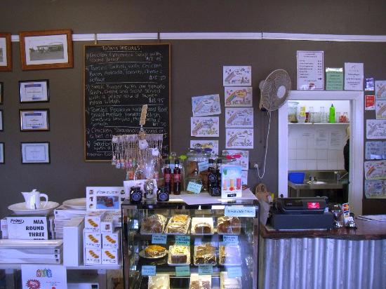 Mount Holland WA Accommodation Whitsundays