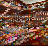 Sticky Fingers Candy Store - Accommodation Whitsundays