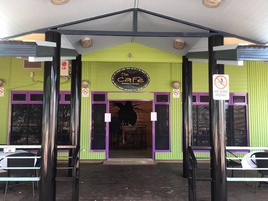 Mueller Ranges WA Accommodation Whitsundays