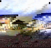 The Corner Inn - Accommodation Whitsundays