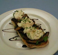 La Tombola - Accommodation Whitsundays