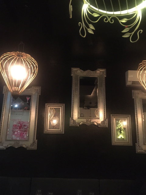 HypnoTHAIzed Restaurant - Accommodation Whitsundays 7