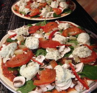 Let's Do Pizza - Accommodation Whitsundays