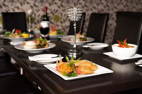 Southern Thai Cafe - Accommodation Whitsundays 0