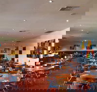 Vegas Restaurant - Accommodation Whitsundays