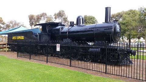 Goyder St Cafe - Accommodation Whitsundays 0