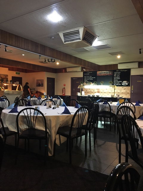 Paringa Hotel Motel - Accommodation Whitsundays 5