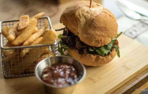 Prime Bar & Grill - Accommodation Whitsundays 0