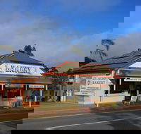 Sunrise Bakery - Accommodation Whitsundays