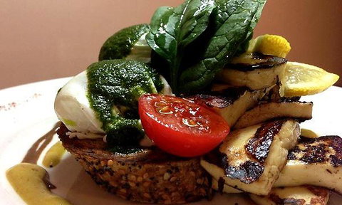 Mad Spuds Cafe - Accommodation Whitsundays 11