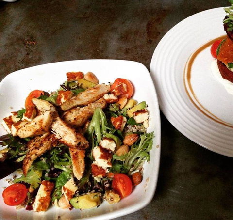 Mad Spuds Cafe - Accommodation Whitsundays 5