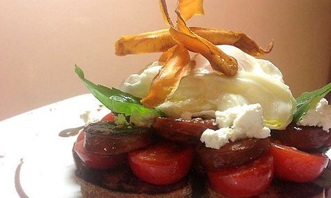 Mad Spuds Cafe - Accommodation Whitsundays 6