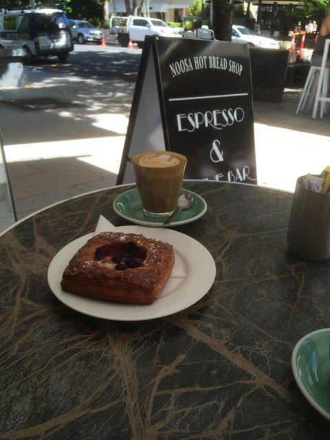 Noosa Hot Bread Shop - Accommodation Whitsundays 1