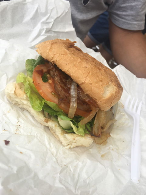 Clancy's Takeaway - Accommodation Whitsundays 5