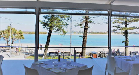 Tides Waterfront Dining - Accommodation Whitsundays 0