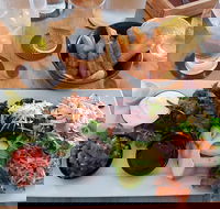 Queens Hotel - Accommodation Whitsundays