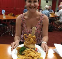 Ayr Anzac Club - Accommodation Whitsundays