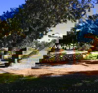 Gudjuda Deck Cafe - Accommodation Whitsundays