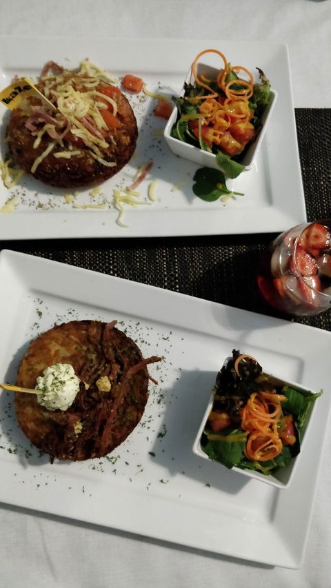 Laze Casual Dining & Desserts - Accommodation Whitsundays 2