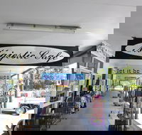 Majestic Cafe - Accommodation Whitsundays