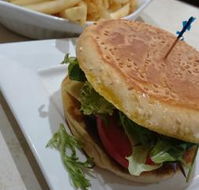 Super Star Cafe - Accommodation Whitsundays