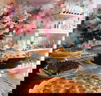 The Mixing Bowl - Cakery Boutique - Accommodation Whitsundays