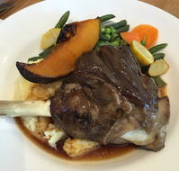 Bundaberg Services Club - Accommodation Whitsundays