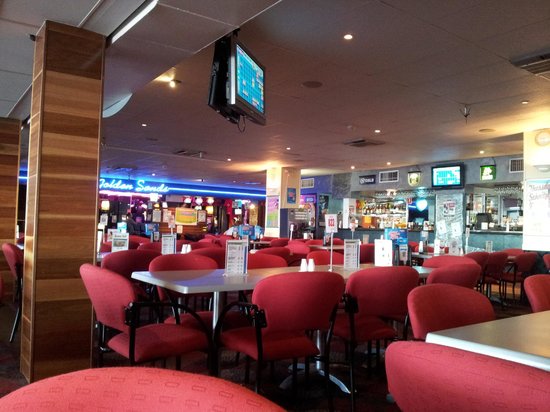 Golden Beach QLD Accommodation Whitsundays