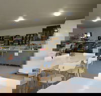 Duo Bakery  Cafe - Accommodation Whitsundays