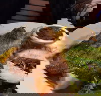 The Queens Arms Restaurant - Accommodation Whitsundays