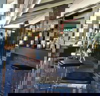 Country Club Pavilion - Accommodation Whitsundays