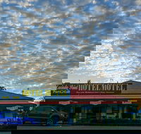 Lucinda Point Hotel Motel Restaurant - Accommodation Whitsundays