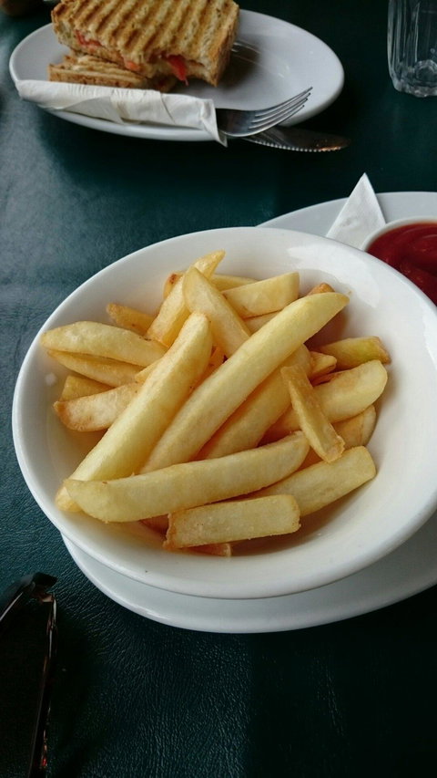 Nanna McGinn's Coffee Shop - Accommodation Whitsundays 3