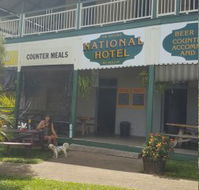 National Hotel - Accommodation Whitsundays