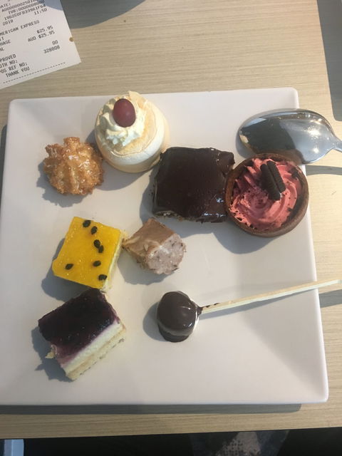 Raceview Tavern - Accommodation Whitsundays 1