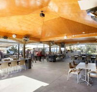 Redland Bay Hotel - Accommodation Whitsundays