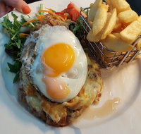 The Home Hotel Bistro - Accommodation Whitsundays