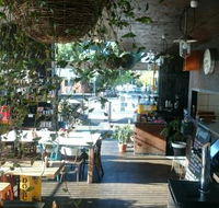 The Glass Den - Accommodation Whitsundays