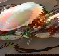 Hello Birdie - Accommodation Whitsundays