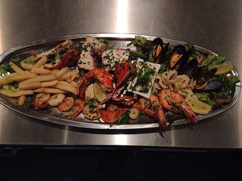 La Vista Authentic Italian Restaurant & Cafe - Accommodation Whitsundays 0