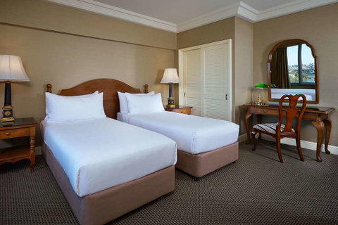 The Stamford Plaza Brisbane - Accommodation Whitsundays 3